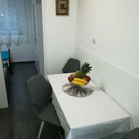 Maroza Apartment Split Exterior photo